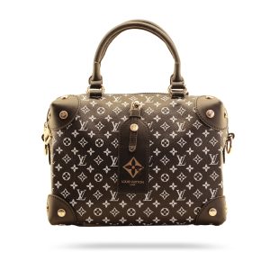 کیف صندوقی LV